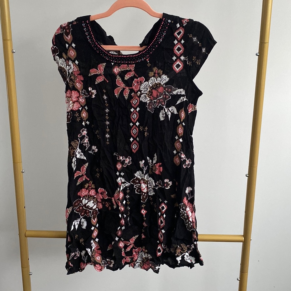 Beautiful black dress with pink and white flowers.